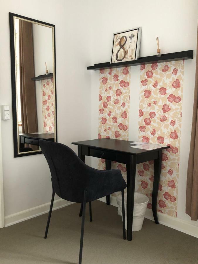 Davaa'S Bed & Breakfast 兰德斯 外观 照片